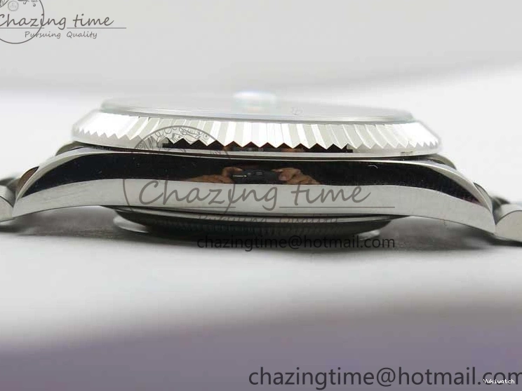 40mm Dial 904 President Ice on Markers T 228239 Blue Crystal SS A2836 Bracelet Dial New SS Version BP Day-Date 0330